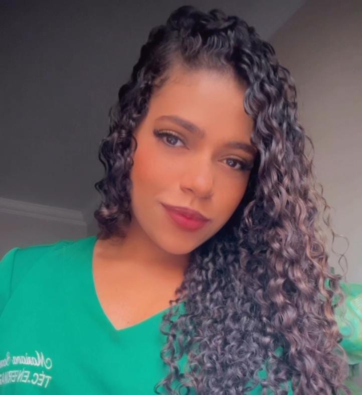 Formação: Tecnico em Enfermagem